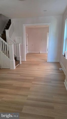 221 HIGHLAND AVE, Trenton, NJ 08618