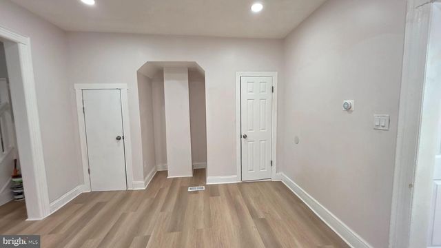 221 HIGHLAND AVE, Trenton, NJ 08618