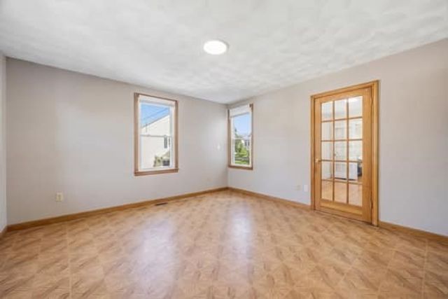 52 Elliott St., Melrose, MA 02176