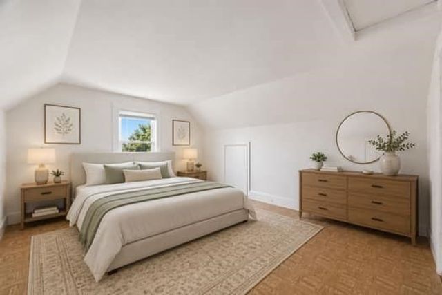 52 Elliott St., Melrose, MA 02176