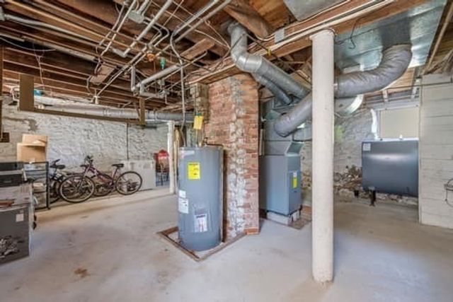 52 Elliott St., Melrose, MA 02176