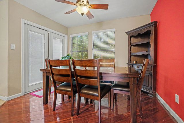 406 Santa Fe Trail 46, Irving, TX 75063