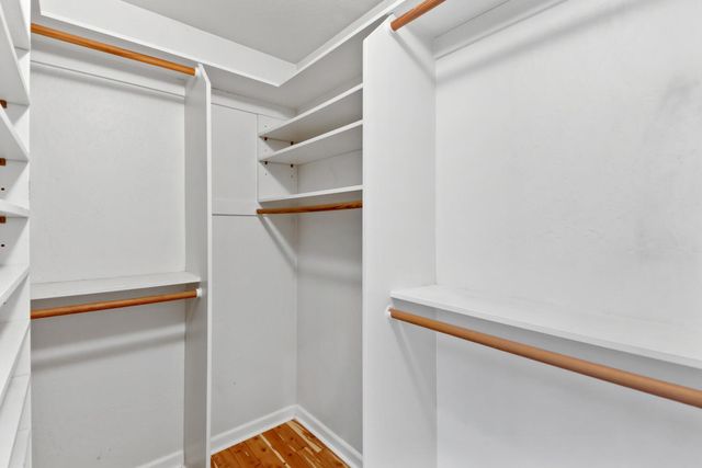 4823 Schuyler Dr, Carmichael, CA 95608