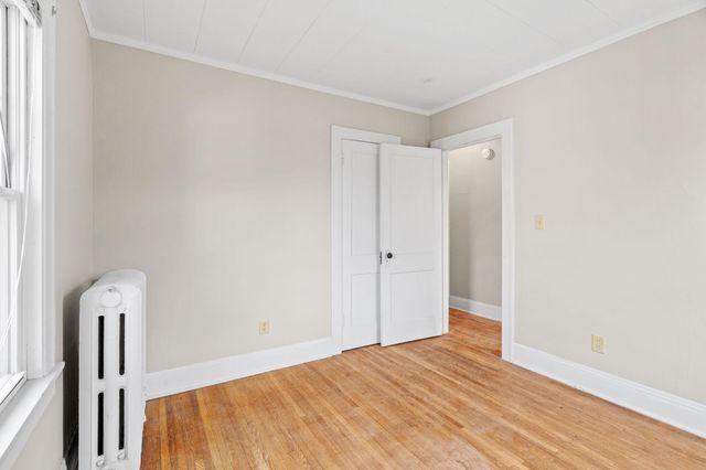 2196 Eleanor Avenue, Saint Paul, MN 55116