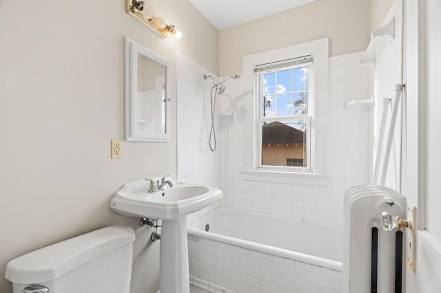 2196 Eleanor Avenue, Saint Paul, MN 55116