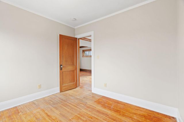 2196 Eleanor Avenue, Saint Paul, MN 55116