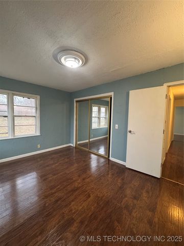 702 S 5th, Davis, OK 73030