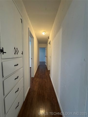 702 S 5th, Davis, OK 73030