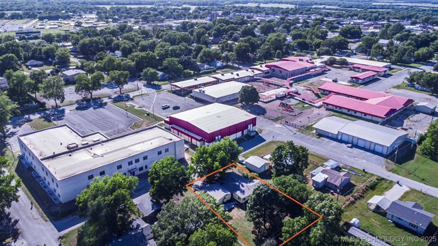 702 S 5th, Davis, OK 73030