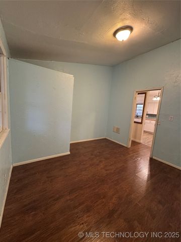 702 S 5th, Davis, OK 73030