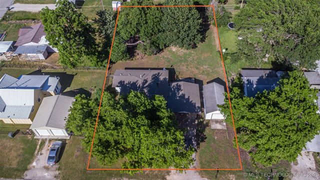 702 S 5th, Davis, OK 73030