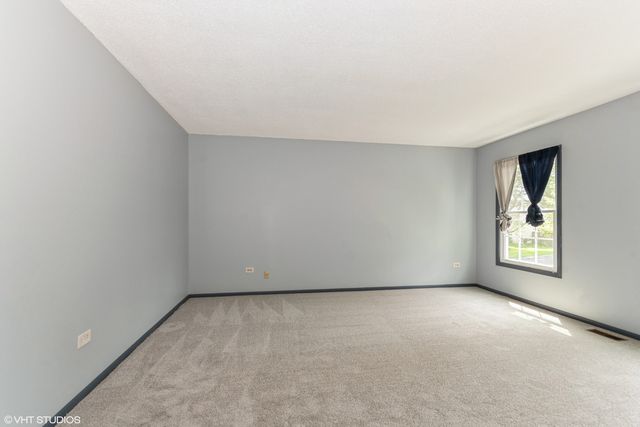 1031 Bothwell Circle, Bolingbrook, IL 60440