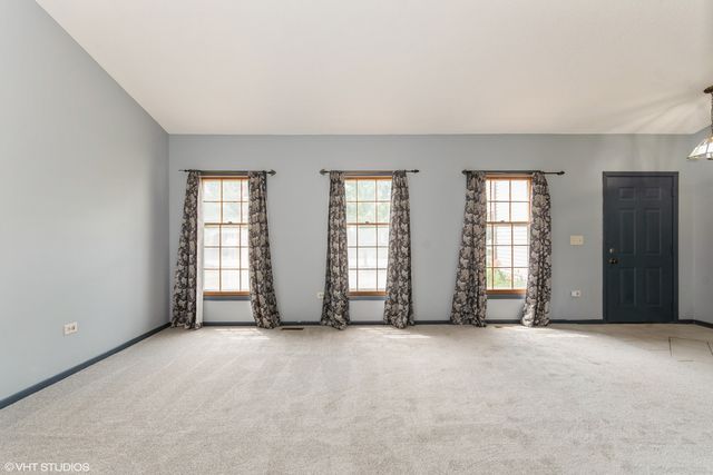 1031 Bothwell Circle, Bolingbrook, IL 60440
