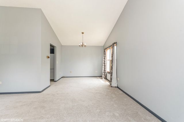 1031 Bothwell Circle, Bolingbrook, IL 60440