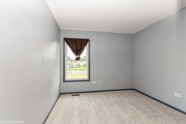 1031 Bothwell Circle, Bolingbrook, IL 60440