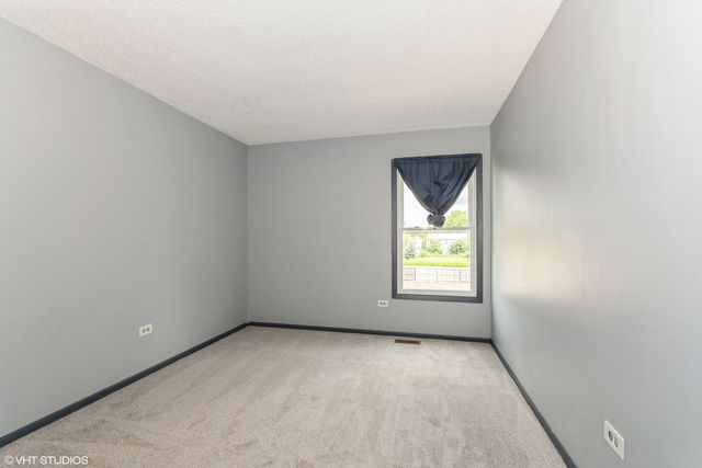 1031 Bothwell Circle, Bolingbrook, IL 60440