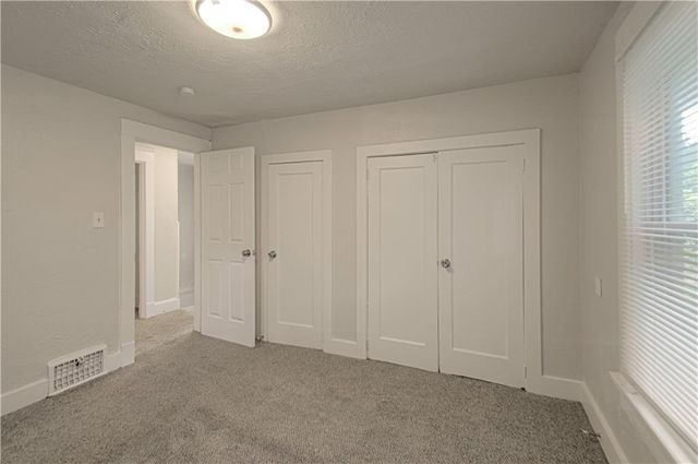 3428 Park Avenue, Kansas City, MO 64109