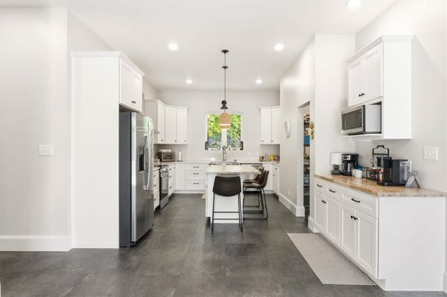 60 Madison Dr., Georgetown, SC 29440