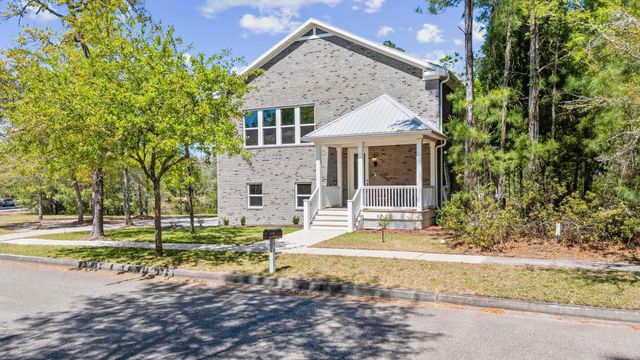 60 Madison Dr., Georgetown, SC 29440
