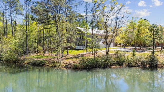 60 Madison Dr., Georgetown, SC 29440