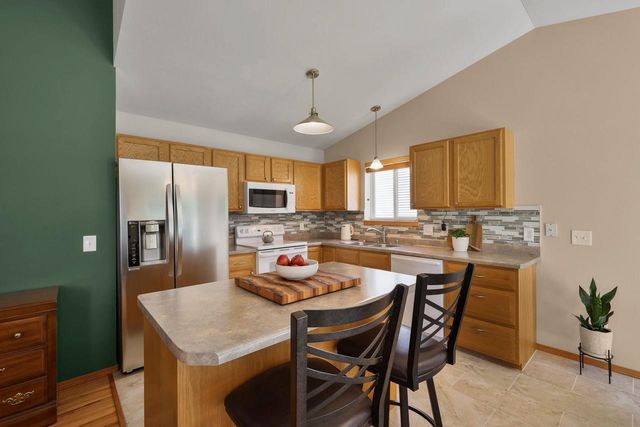 909 Tony Drive, Madison, WI 53704