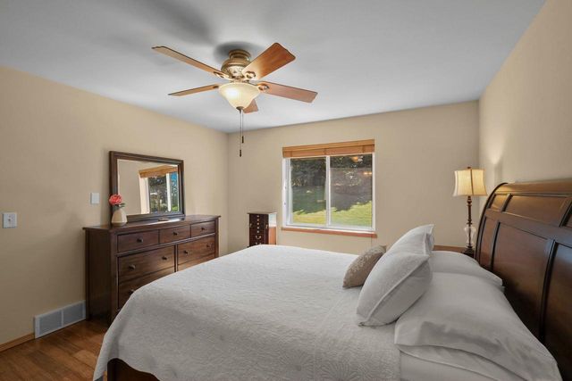 909 Tony Drive, Madison, WI 53704