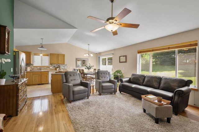 909 Tony Drive, Madison, WI 53704