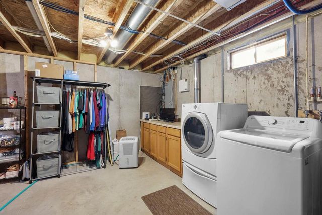 909 Tony Drive, Madison, WI 53704