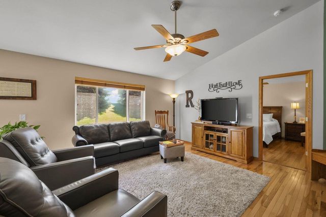 909 Tony Drive, Madison, WI 53704