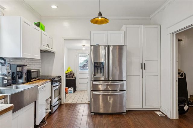 3314 Charlotte street Street, Kansas City, MO 64109