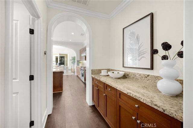 77 Clifford, Irvine, CA 92618