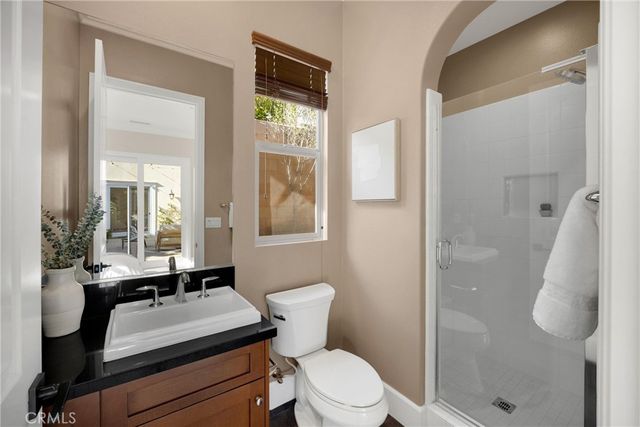 77 Clifford, Irvine, CA 92618