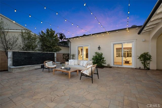 77 Clifford, Irvine, CA 92618