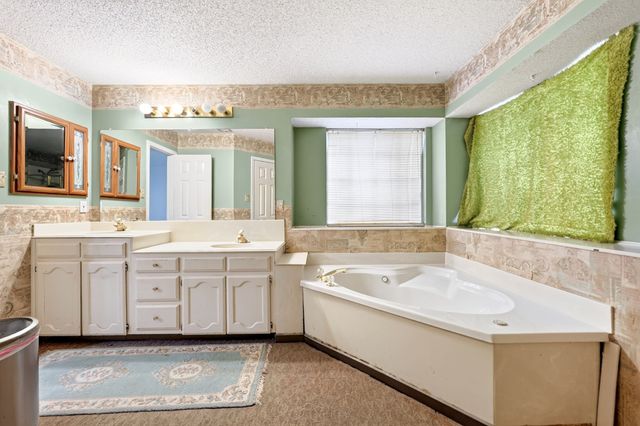 2209 Dana Drive, Rowlett, TX 75088