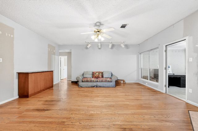 2209 Dana Drive, Rowlett, TX 75088
