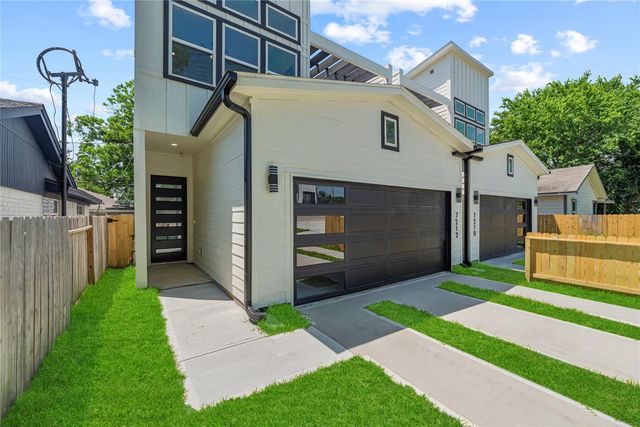 7210 England Street, Houston, TX 77021