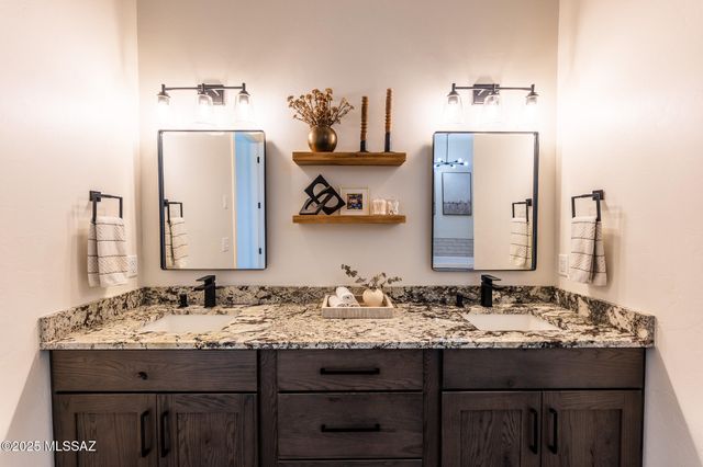 1778 E Ramsey Road, Benson, AZ 85602