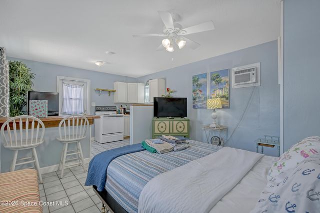 2179 Pineapple Avenue, Melbourne, FL 32935