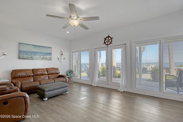 2179 Pineapple Avenue, Melbourne, FL 32935