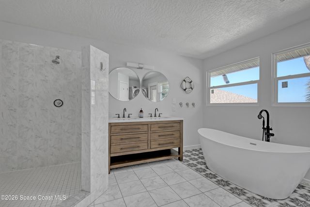 2179 Pineapple Avenue, Melbourne, FL 32935