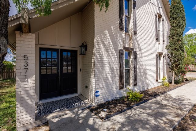 5371 County Road 73, Robstown, TX 78380