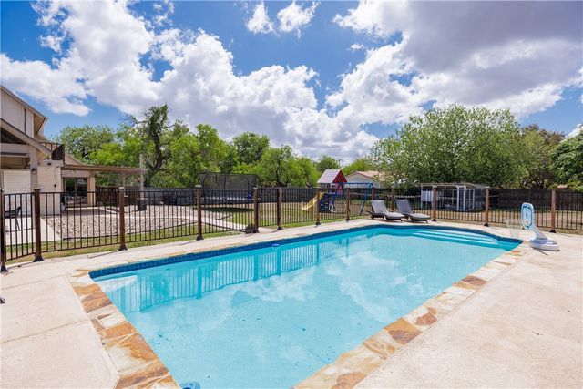 5371 County Road 73, Robstown, TX 78380