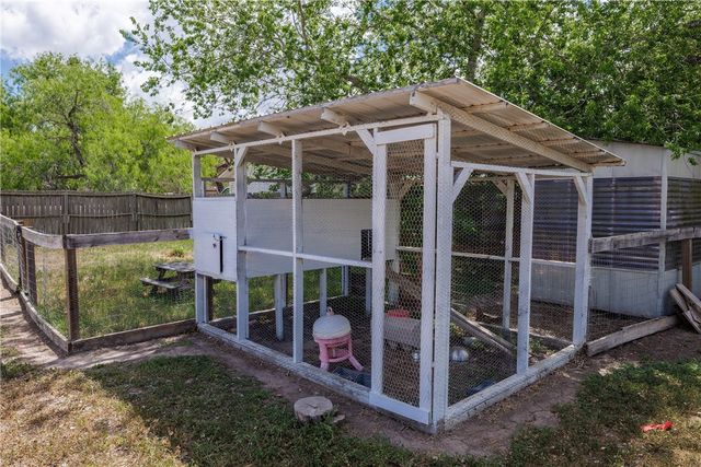 5371 County Road 73, Robstown, TX 78380