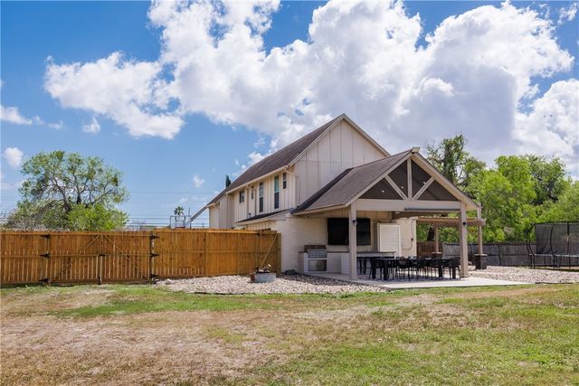 5371 County Road 73, Robstown, TX 78380
