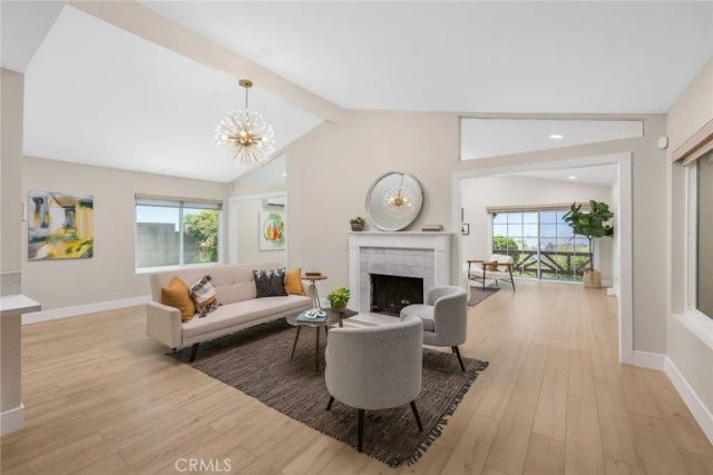 10842 Owens, Tujunga, CA 91042