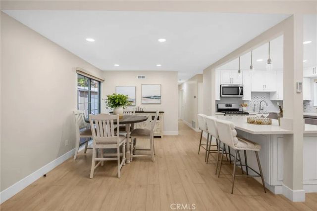 10842 Owens, Tujunga, CA 91042