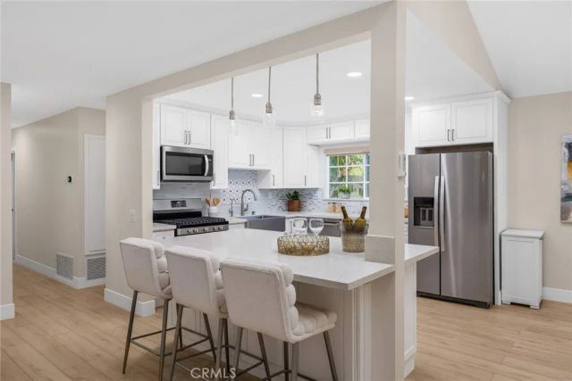 10842 Owens, Tujunga, CA 91042