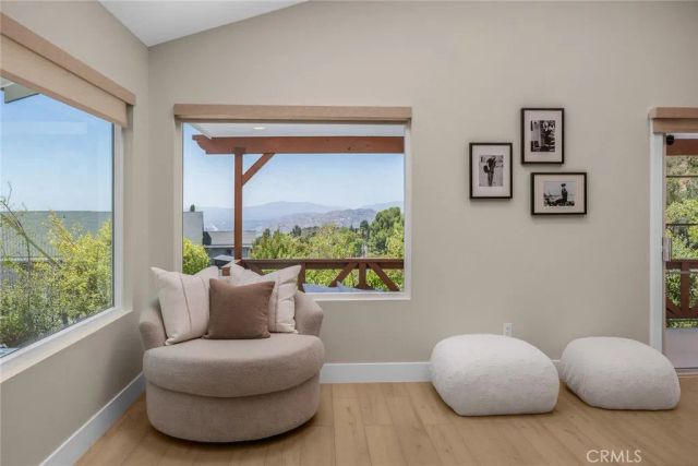 10842 Owens, Tujunga, CA 91042