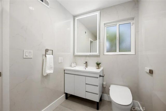 10842 Owens, Tujunga, CA 91042