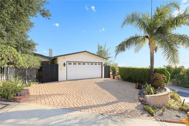 10842 Owens, Tujunga, CA 91042
